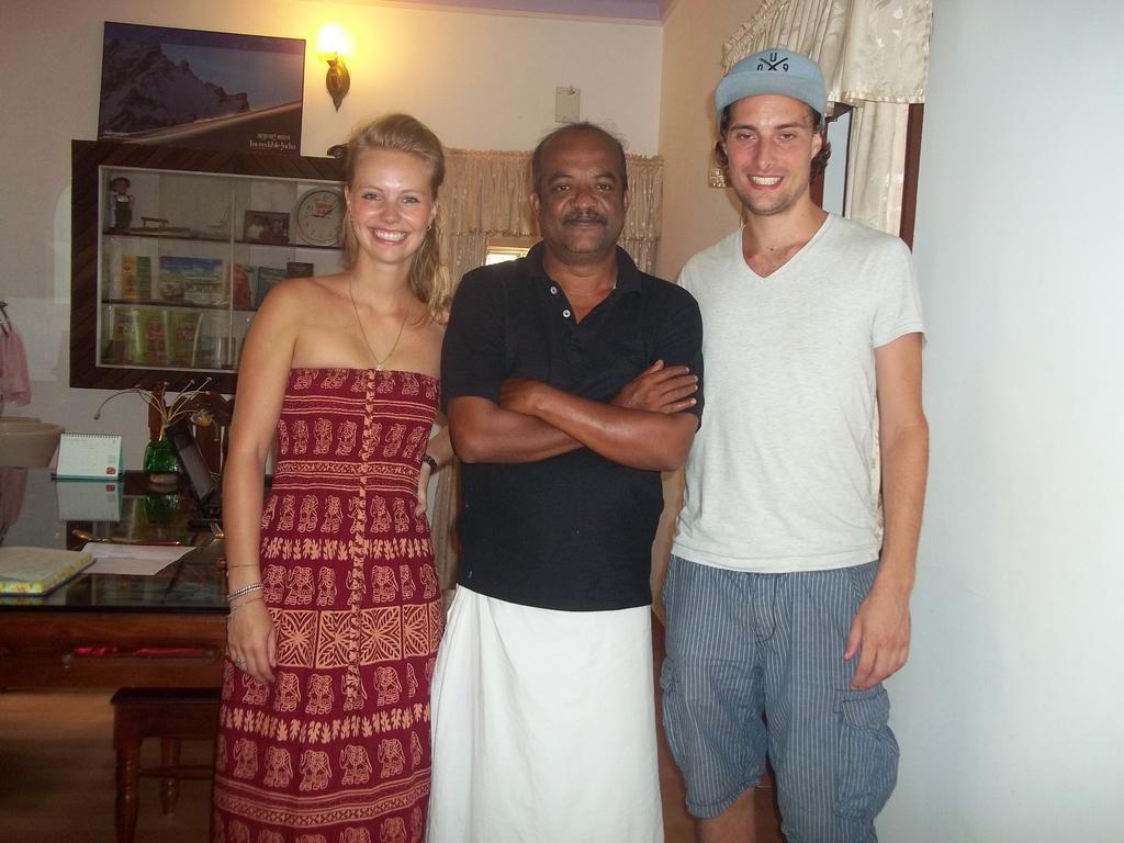 Aroma Home Stay Kochi Luaran gambar
