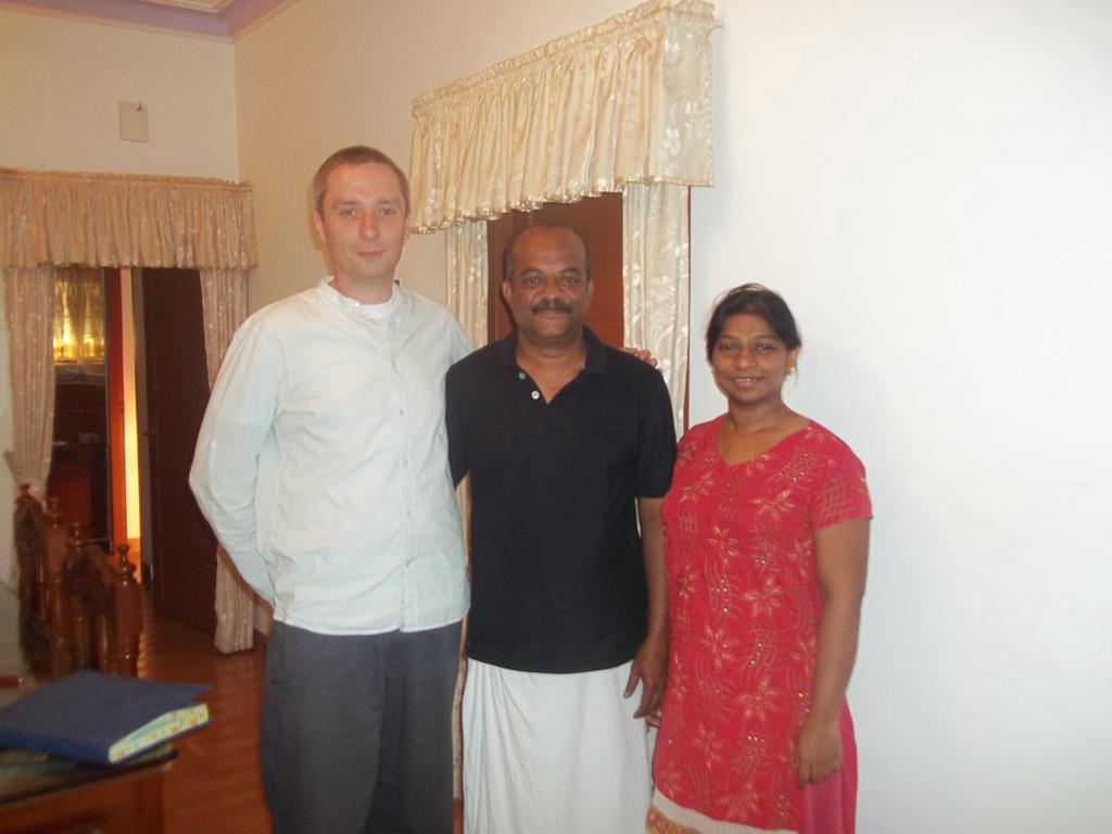 Aroma Home Stay Kochi Luaran gambar