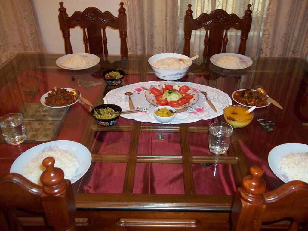 Aroma Home Stay Kochi Luaran gambar