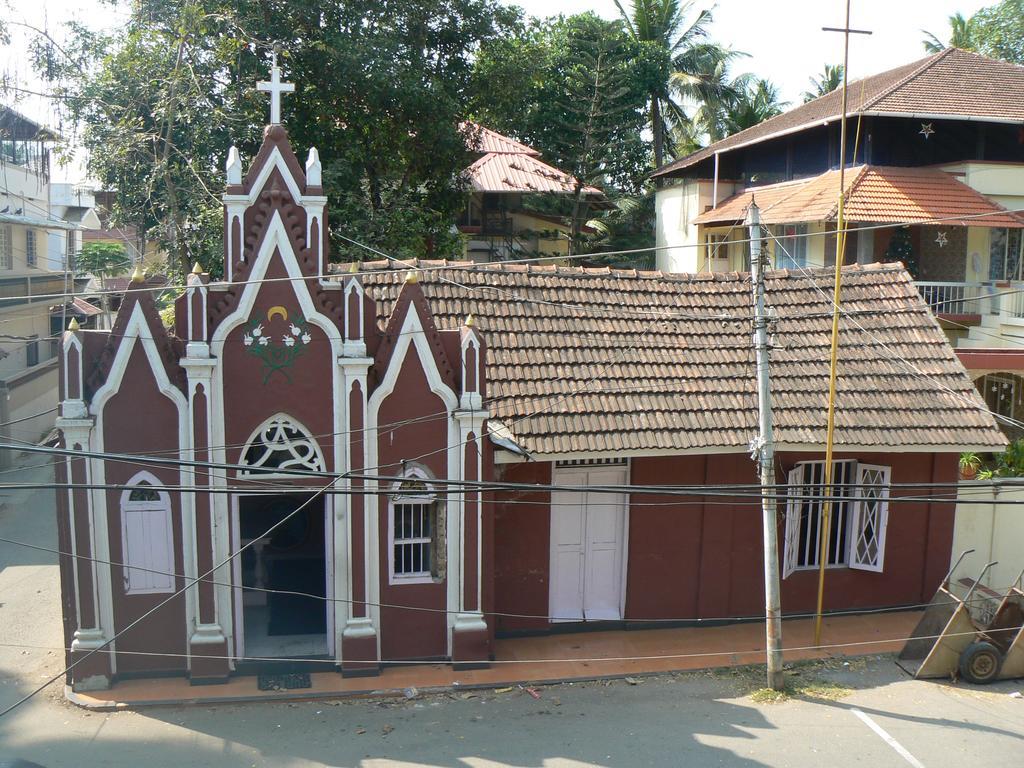 Aroma Home Stay Kochi Luaran gambar