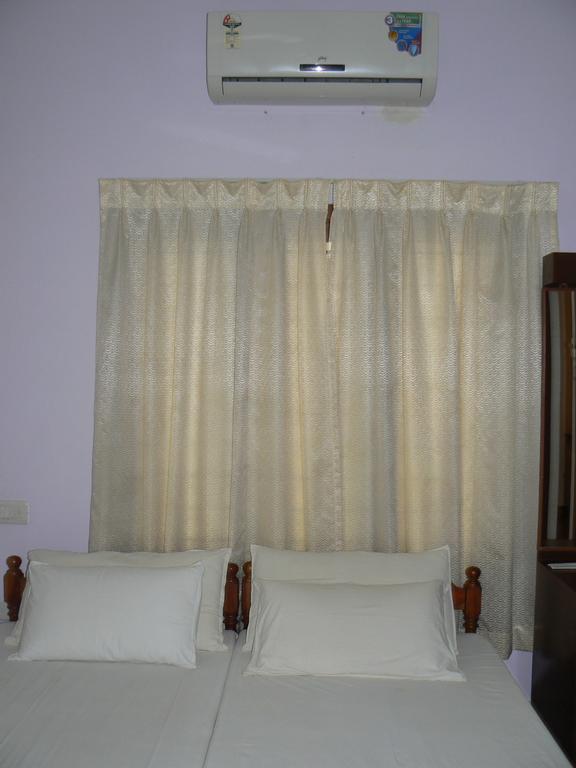 Aroma Home Stay Kochi Luaran gambar