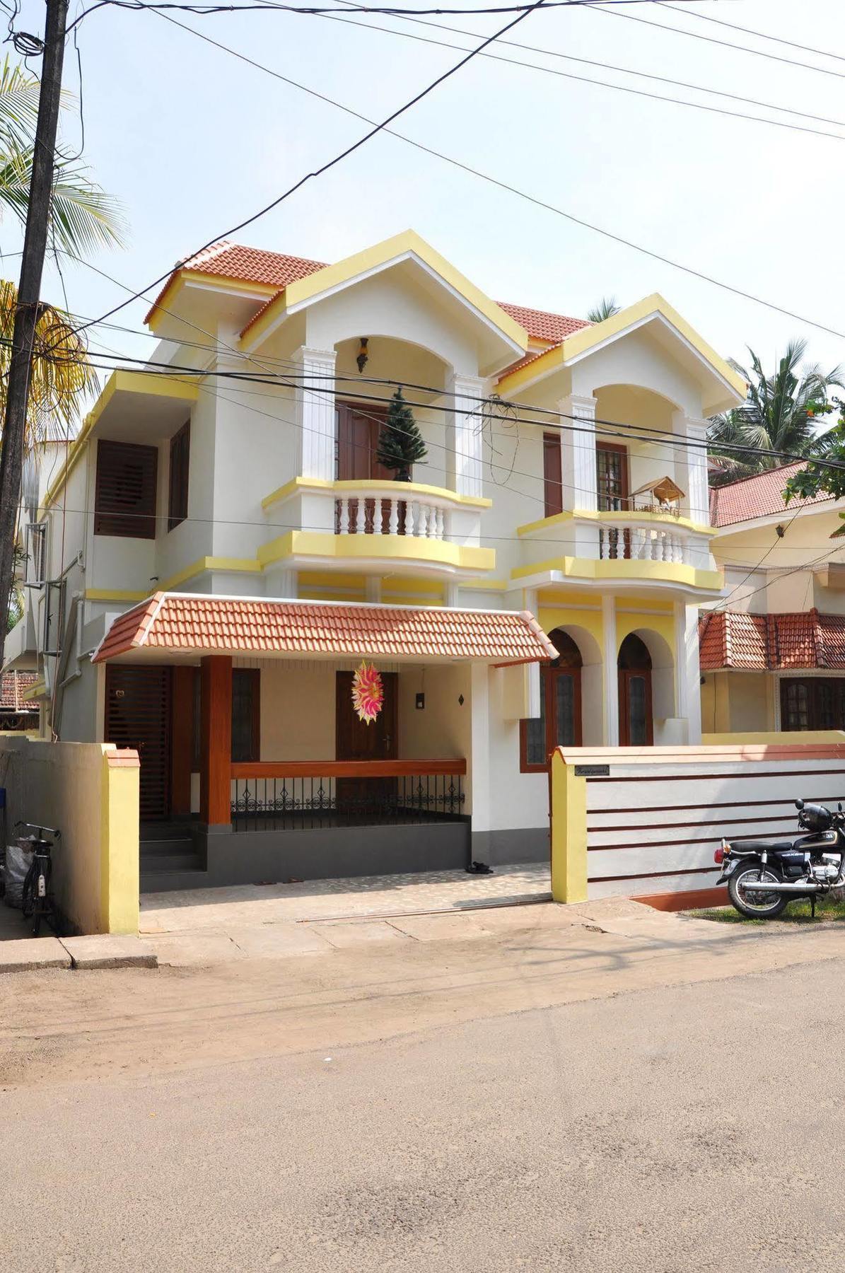 Aroma Home Stay Kochi Luaran gambar