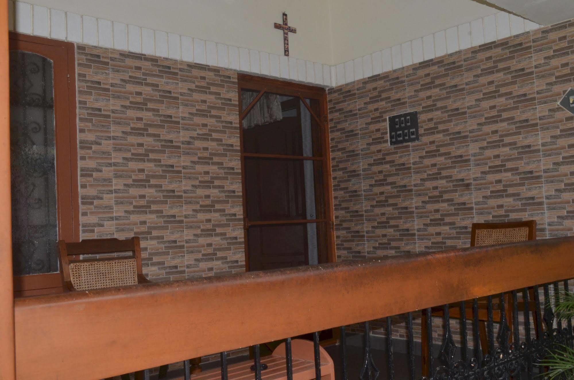 Aroma Home Stay Kochi Luaran gambar